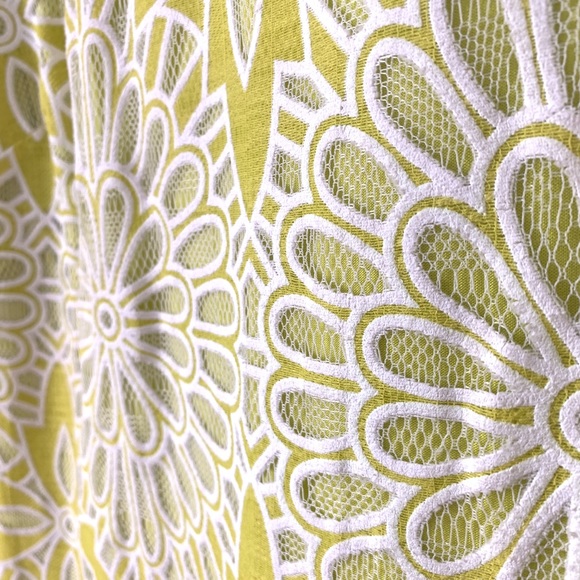 {Badgley Mischka} Floral Crochet Dress - Picture 5 of 6